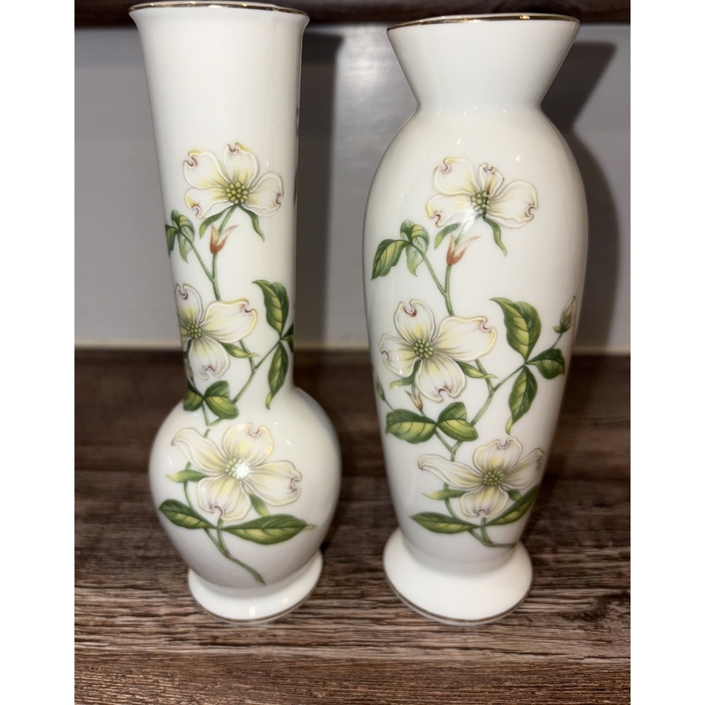 Vintage Bud Vases Lefton China #02870 Set Of 2